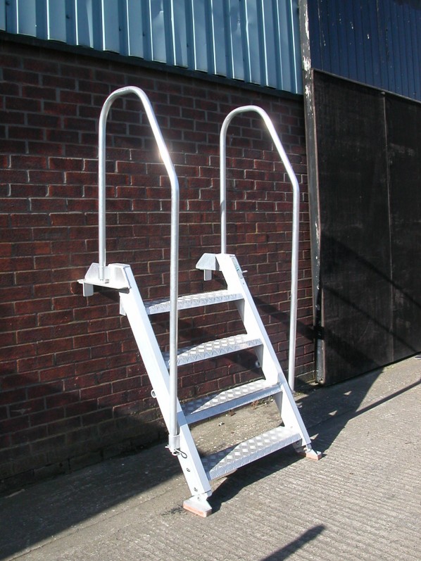 bulwark ladder1.jpg